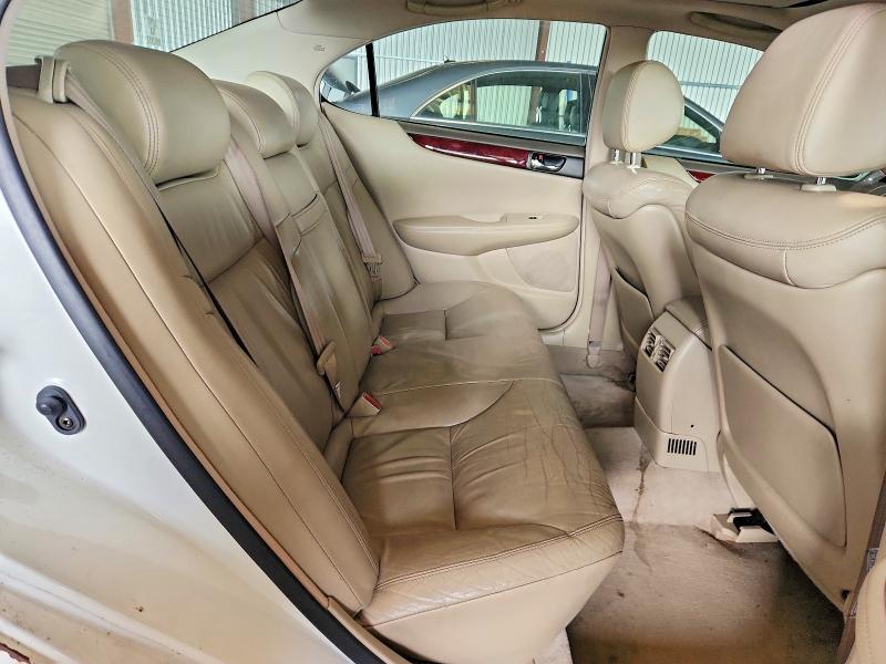 Photo 10 from auction – 2002 LEXUS ES 300 with VIN JTHBF30G120065561