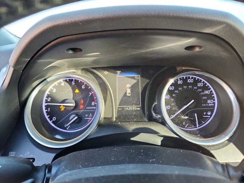 Photo 9 from auction – 2018 TOYOTA CAMRY with VIN 4T1B11HK2JU638872
