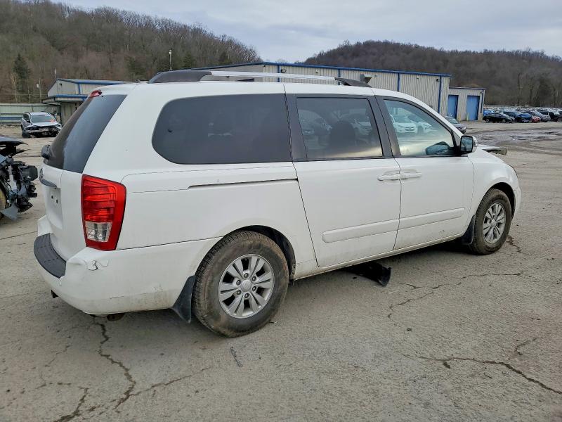 Photo 3 from auction – 2012 KIA SEDONA LX with VIN KNDMG4C72C6504967