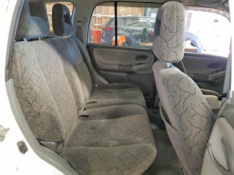 Photo 10 from auction – 2004 CHEVROLET TRACKER ZR with VIN 2CNBJ734346916323