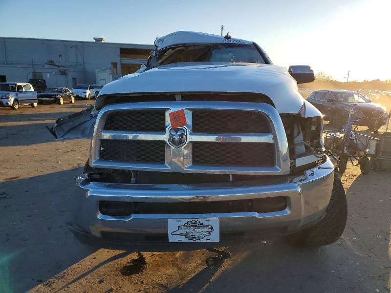 Photo 5 from auction – 2018 RAM 2500 with VIN 3C6UR5DL7JG218269