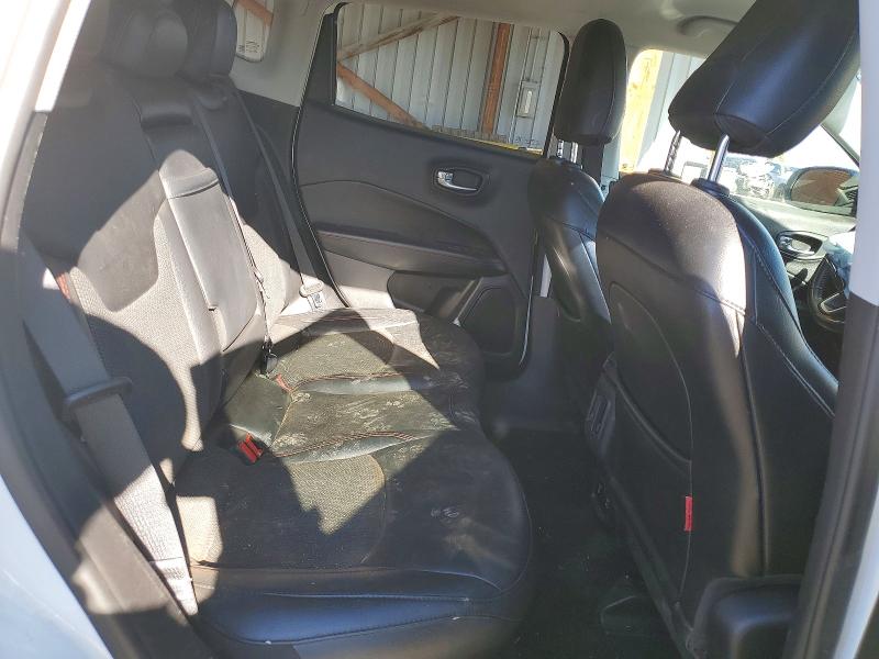 Photo 11 from auction – 2019 JEEP COMPASS TR with VIN 3C4NJDDB9KT660436