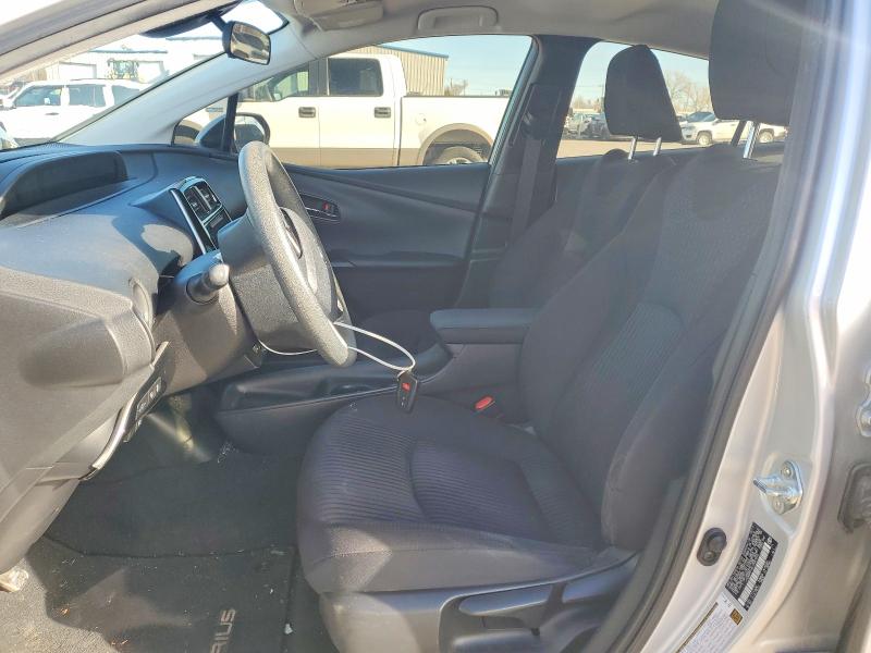 Photo 7 from auction – 2018 TOYOTA PRIUS with VIN JTDKBRFU6J3587693