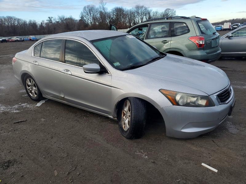 Photo 4 from auction – 2010 HONDA ACCORD LXP with VIN 1HGCP2F4XAA020994