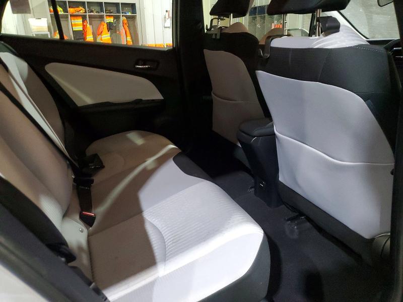 Photo 10 from auction – 2017 TOYOTA PRIUS with VIN JTDKBRFU3H3046918