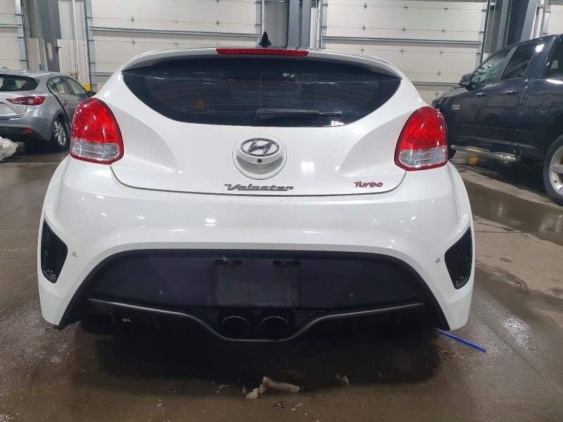 Фото 6 с аукциона – 2016 HYUNDAI VELOSTER T с VIN KMHTC6AE5GU282684