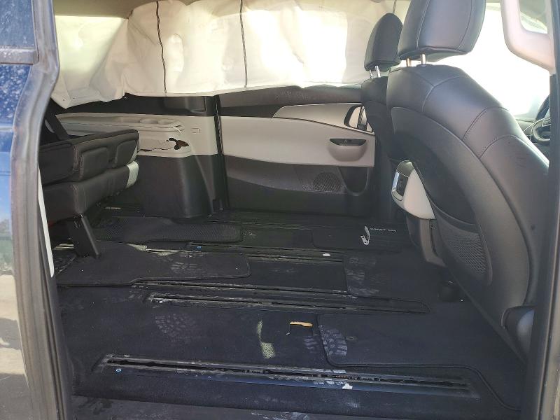 Photo 10 from auction – 2023 KIA CARNIVAL with VIN KNDNB4H3XP6192007