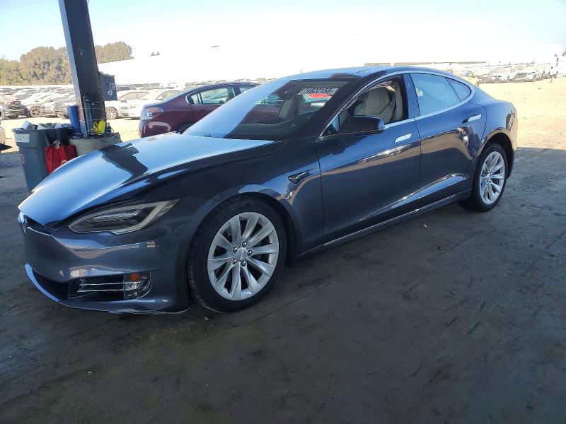 TESLA MODEL S 2018 with VIN 5YJSA1E2XJF287792 - Photo from auction