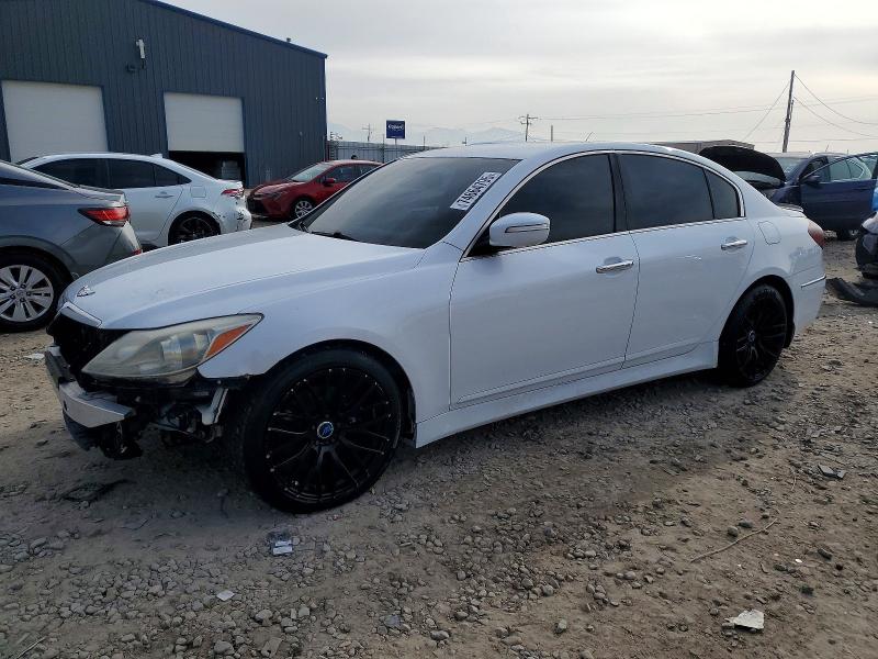 Photo 1 from auction – 2014 HYUNDAI GENESIS 3. with VIN KMHGC4DD9EU263190