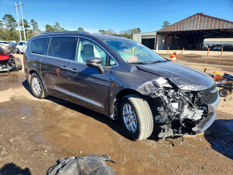 Photo 4 from auction – 2021 CHRYSLER PACIFICA with VIN 2C4RC1BG5MR596944
