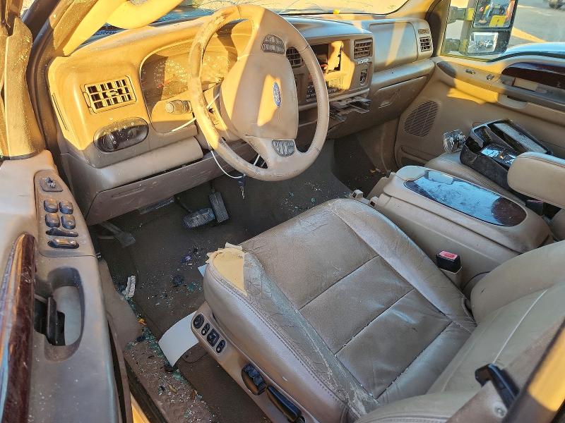 Photo 8 from auction – 2004 FORD EXCURSION with VIN 1FMNU43S14EB50427