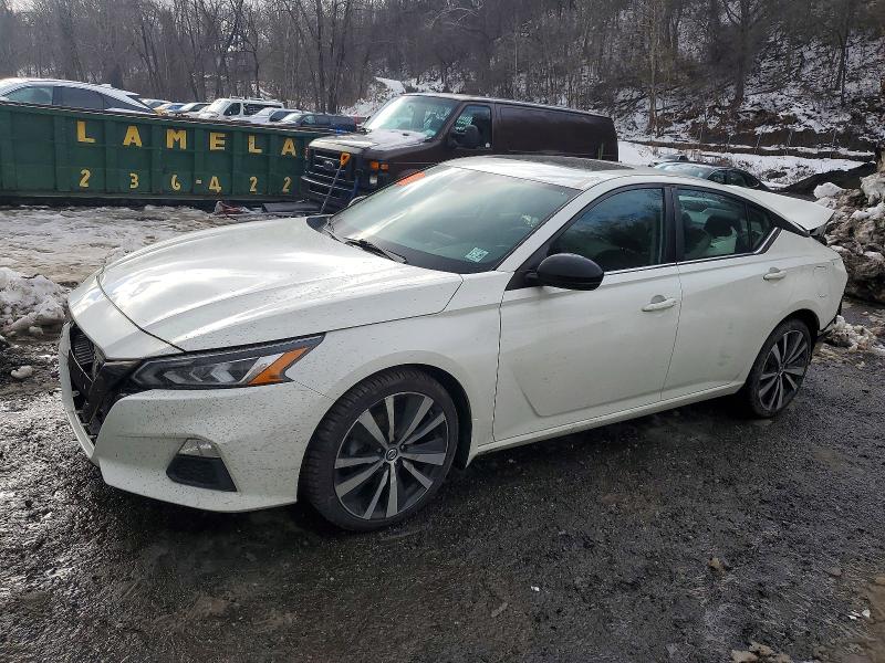 NISSAN ALTIMA 2020 with VIN 1N4BL4CW0LN323002 - Photo from auction