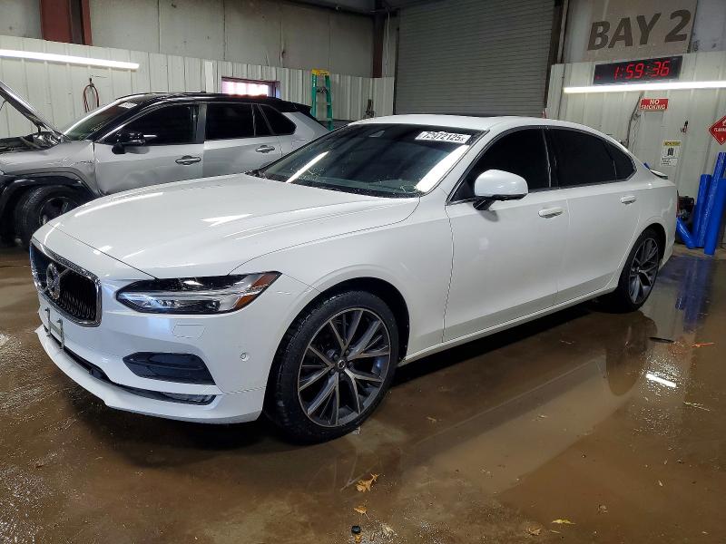 Photo 1 from auction – 2018 VOLVO S90 T5 MOM with VIN LVY982MK4JP034502
