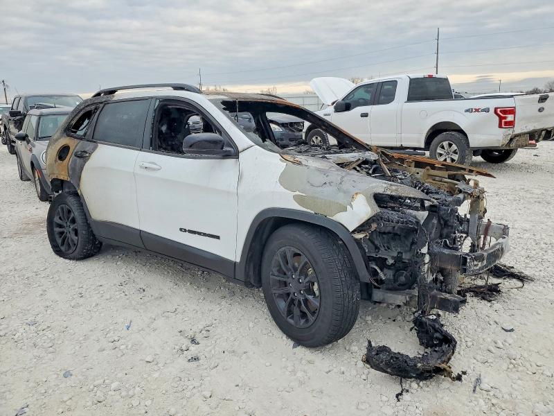 Photo 4 from auction – 2023 JEEP CHEROKEE with VIN 1C4PJMMB7PD111257