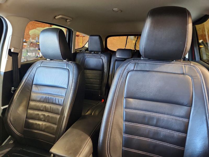 Photo 10 from auction – 2018 FORD ESCAPE with VIN 1FMCU9HD6JUA18764
