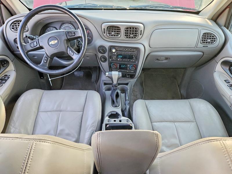 Photo 8 from auction – 2005 CHEVROLET TRAILBLAZE with VIN 1GNDT13S952218050