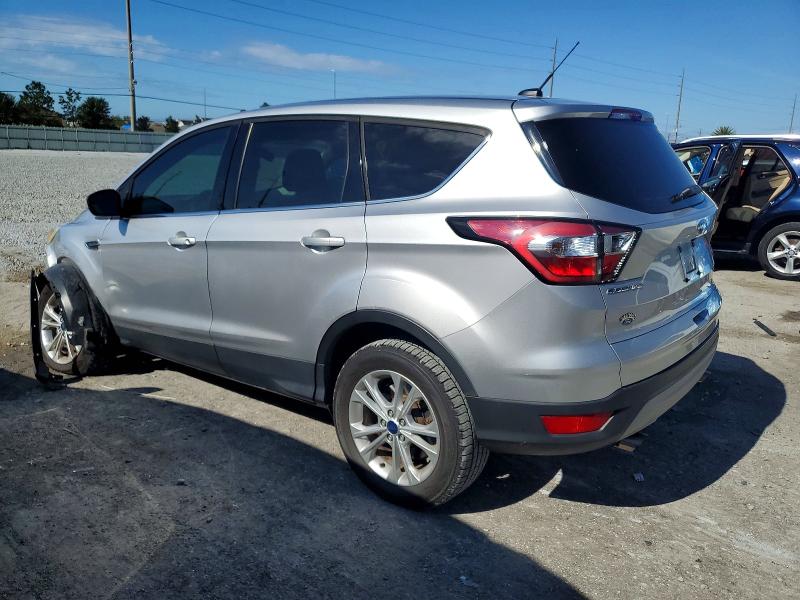 Photo 2 from auction – 2017 FORD ESCAPE SE with VIN 1FMCU0GD3HUC60290
