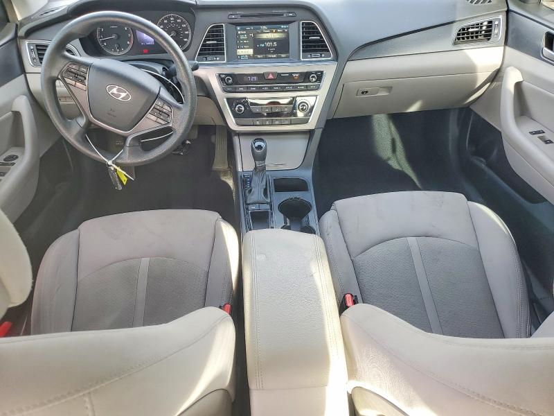 Photo 8 from auction – 2016 HYUNDAI SONATA SPO with VIN 5NPE34AF2GH389244