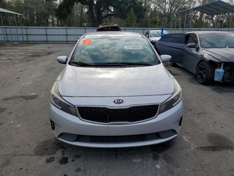 Photo 5 from auction – 2017 KIA FORTE LX with VIN 3KPFL4A71HE108814