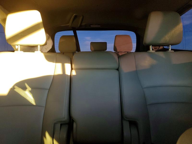Photo 10 from auction – 2018 HONDA PILOT TOUR with VIN 5FNYF6H92JB069296