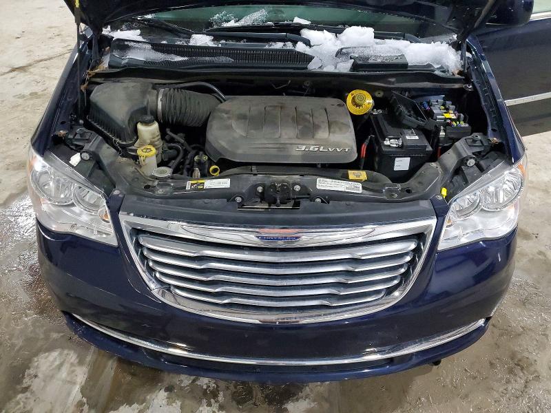 Снимка 12 от търг – 2016 CHRYSLER TOWN & COUNTRY с VIN 2C4RC1BG1GR254007