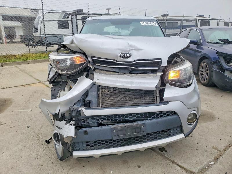 Photo 5 from auction – 2018 KIA SOUL with VIN KNDJP3A54J7532825