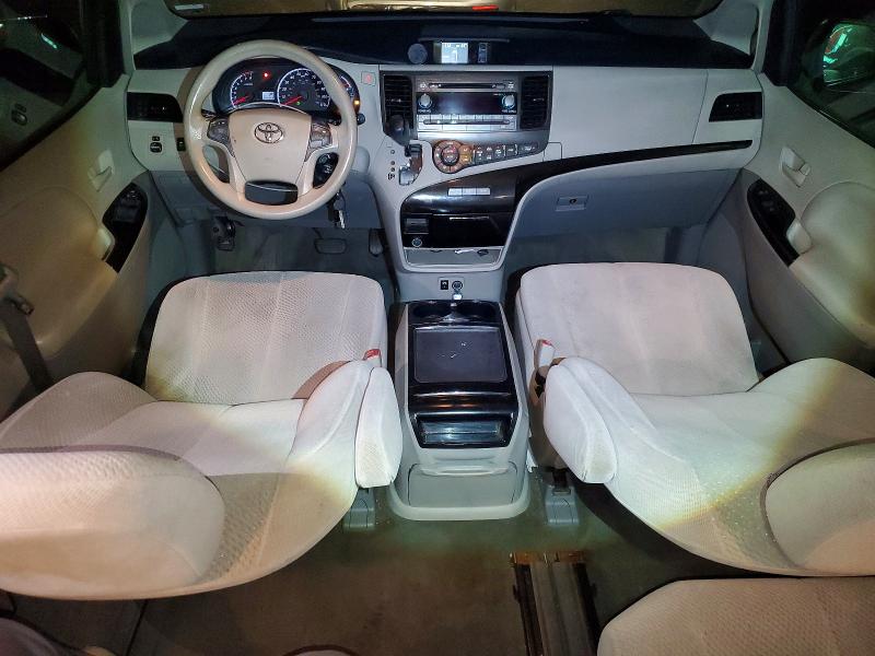 Photo 8 from auction – 2013 TOYOTA SIENNA with VIN 5TDKK3DC2DS317791