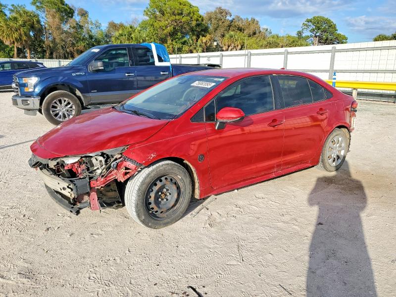 TOYOTA COROLLA LE 2021 with VIN JTDEPMAE1MJ139315 - Photo from auction