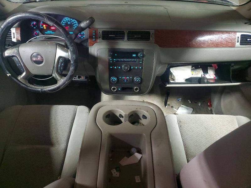 Photo 8 from auction – 2007 GMC YUKON with VIN 1GKFK13017J144820