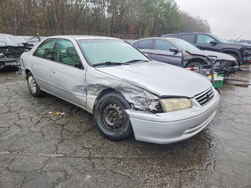 Photo 4 from auction – 2001 TOYOTA CAMRY with VIN 4T1BG22K41U038173