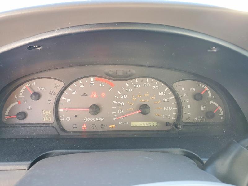 Photo 9 from auction – 2001 TOYOTA SEQUOIA LI with VIN 5TDBT48A31S044125