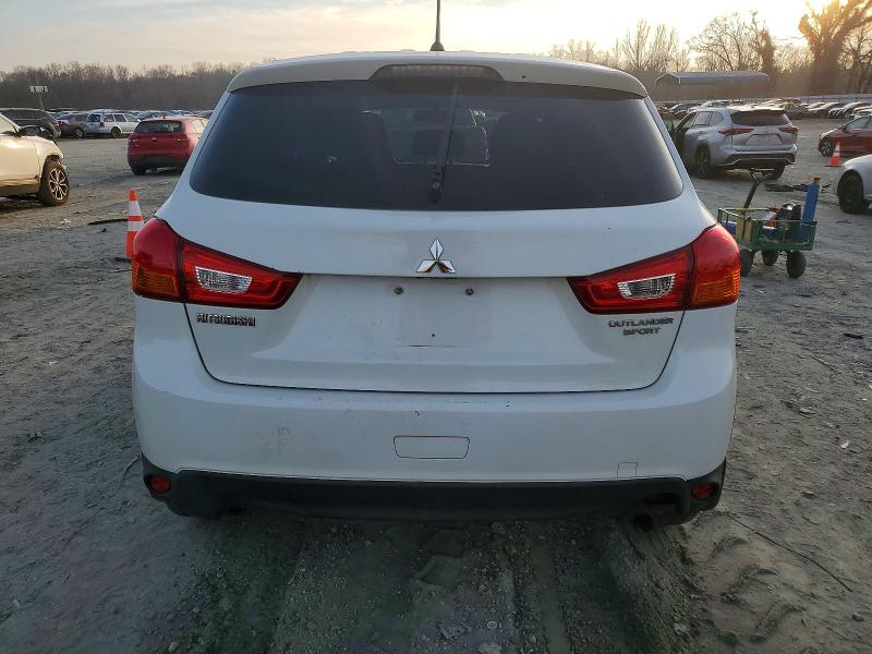 Photo 6 from auction – 2016 MITSUBISHI OUTLANDER with VIN JA4AR3AU7GZ042064