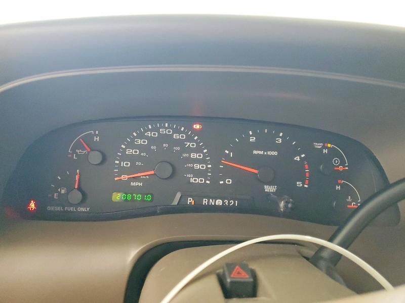 Photo 9 from auction – 2004 FORD EXCURSION with VIN 1FMSU43P44EA72756