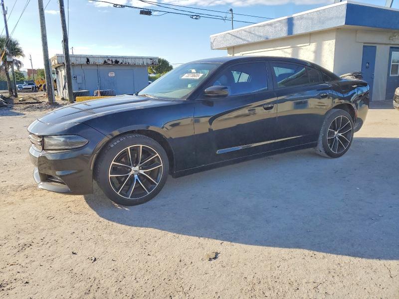 DODGE CHARGER SE 2017 with VIN 2C3CDXBGXHH654875 - Photo from auction