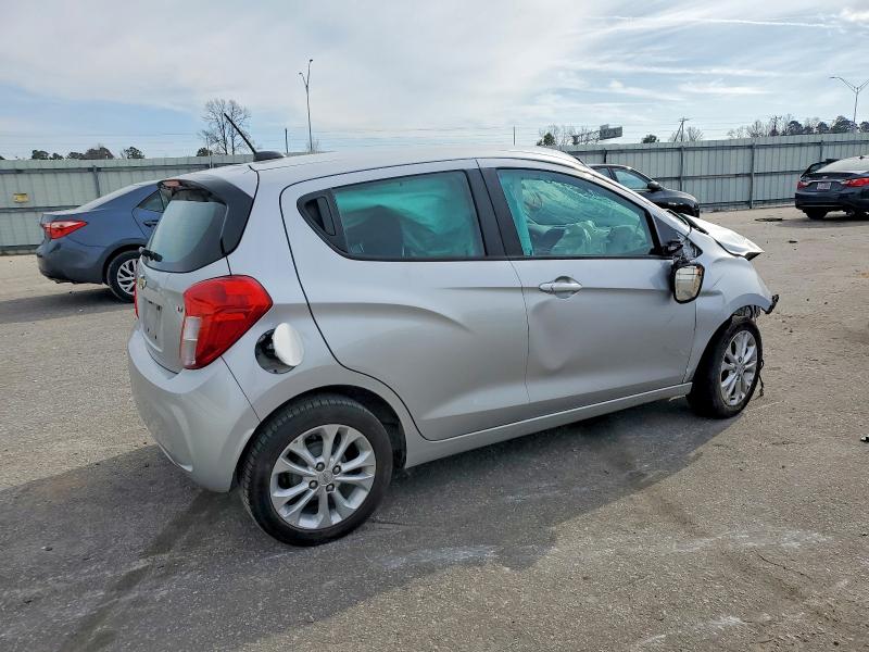 Photo 3 from auction – 2021 CHEVROLET SPARK 1LT with VIN KL8CD6SA4MC748564