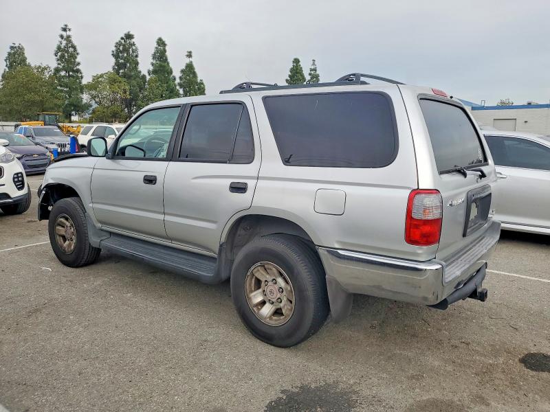 Photo 2 from auction – 2000 TOYOTA 4RUNNER with VIN JT3GM84R8Y0062546