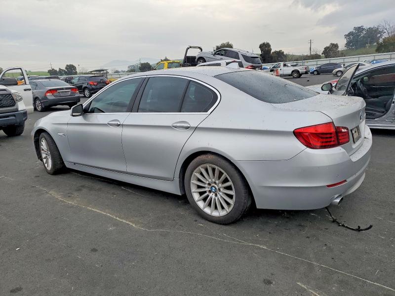 Photo 2 from auction – 2011 BMW 535 I with VIN WBAFR7C5XBC608283