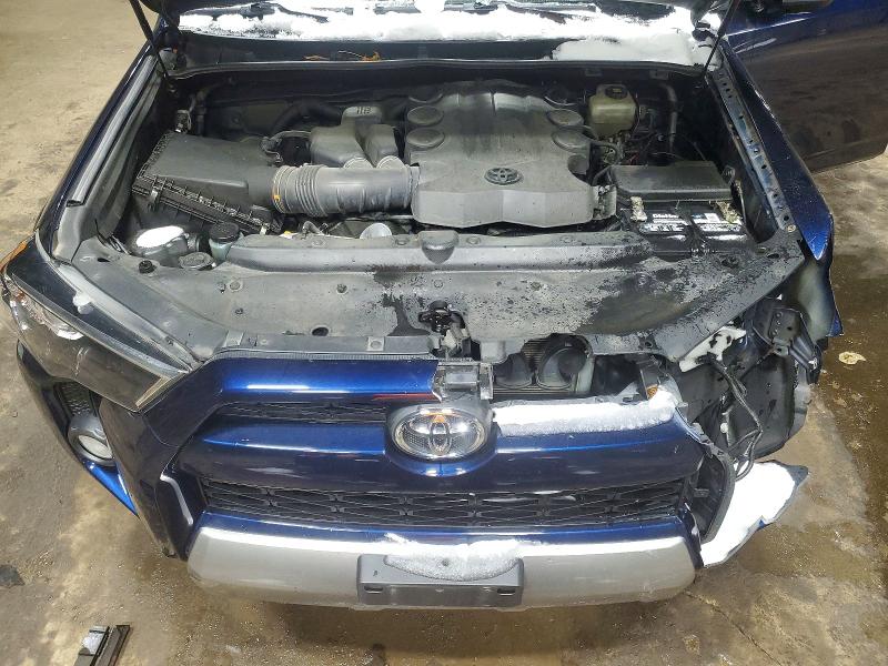 Photo 12 from auction – 2018 TOYOTA 4RUNNER SR with VIN JTEBU5JR3J5544497