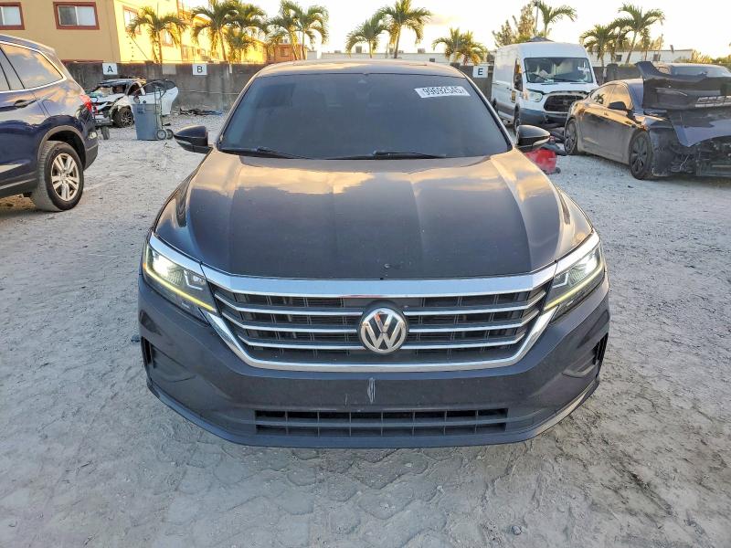 Photo 5 from auction – 2022 VOLKSWAGEN PASSAT with VIN 1VWSA7A37NC007781