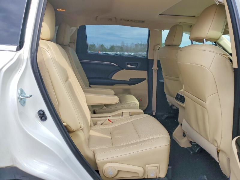 صورة رقم 11 من المزاد - 2016 TOYOTA HIGHLANDER مع VIN 5TDYKRFH5GS167153
