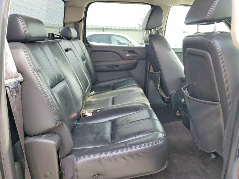 Photo 10 from auction – 2007 GMC SIERRA K25 with VIN 1GTHK23667F537813