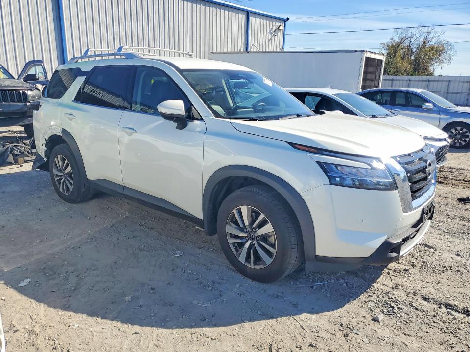 Photo 4 from auction – 2023 NISSAN PATHFINDER with VIN 5N1DR3CC4PC253163