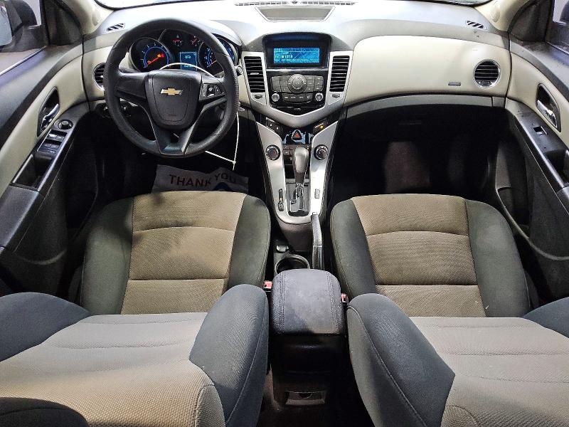 Photo 8 from auction – 2012 CHEVROLET CRUZE LS with VIN 1G1PC5SH2C7204244