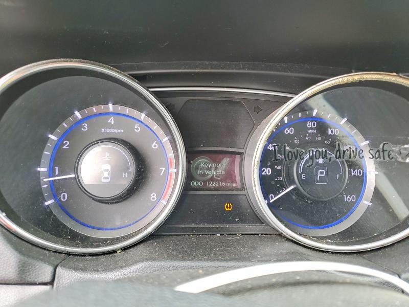 Photo 9 from auction – 2011 HYUNDAI SONATA SE with VIN 5NPEC4AC2BH087645