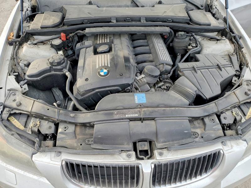 Photo 11 from auction – 2007 BMW 328 XI with VIN WBAVC93577KX58843