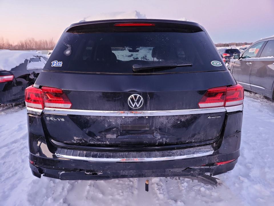 Photo 6 from auction – 2023 VOLKSWAGEN ATLAS with VIN 1V2FR2CA7PC537665