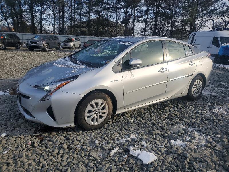 TOYOTA PRIUS 2017 with VIN JTDKBRFUXH3543979 - Photo from auction