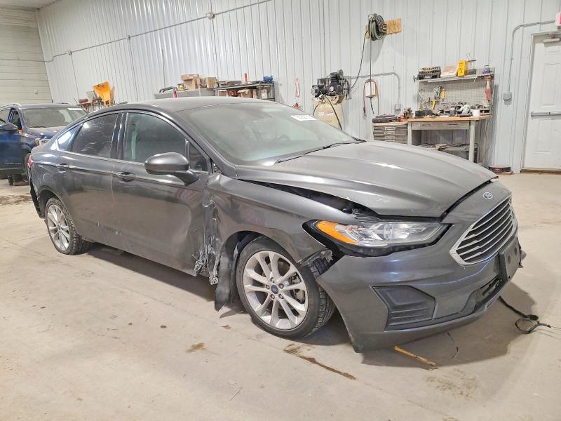 Photo 4 from auction – 2019 FORD FUSION with VIN 3FA6P0H75KR238815