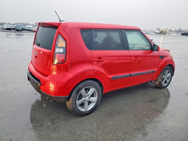 Photo 3 from auction – 2011 KIA SOUL + with VIN KNDJT2A29B7292961