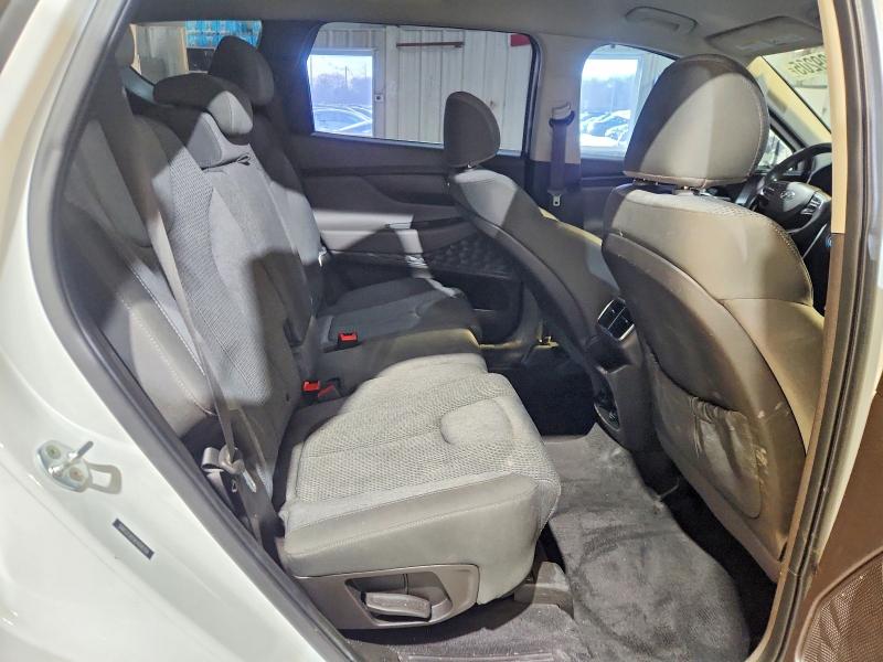 Photo 11 from auction – 2019 HYUNDAI SANTA FE S with VIN 5NMS2CAD5KH008359